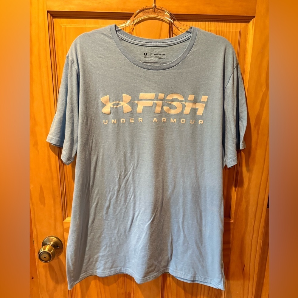 Under Armour Men's Fish Strike Short-Sleeve T-
Shirt XXL